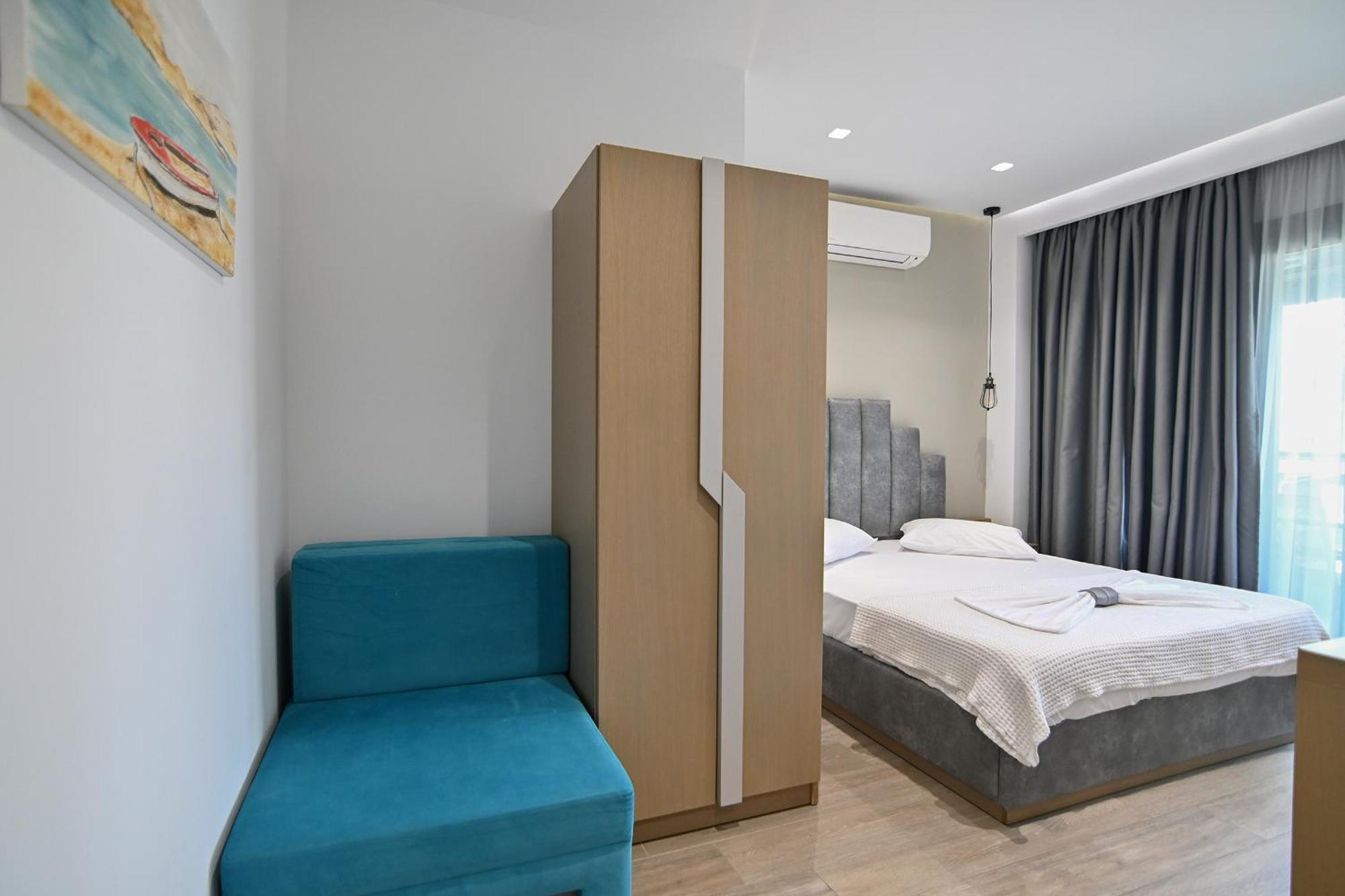 Amalia Rooms Sea View Nea Vrasna Ngoại thất bức ảnh