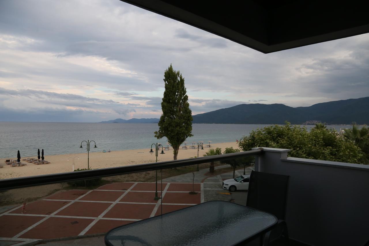 Amalia Rooms Sea View Nea Vrasna Ngoại thất bức ảnh